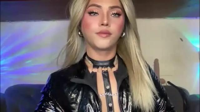 Image 4 of yvonne_guidotti Stream on Chaturbate on 6 days ago