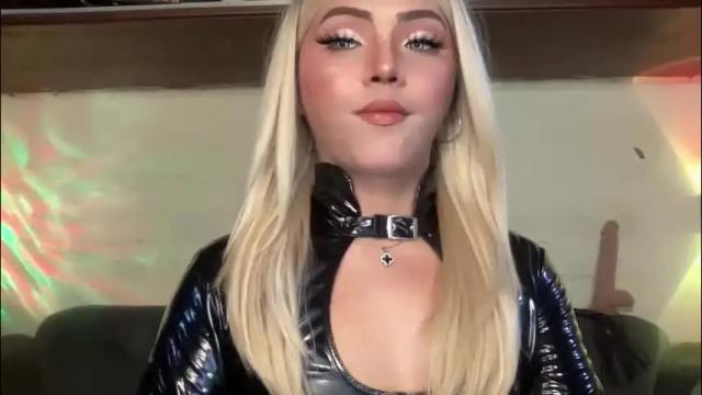 Image 2 of yvonne_guidotti Stream on Chaturbate on 5 days ago