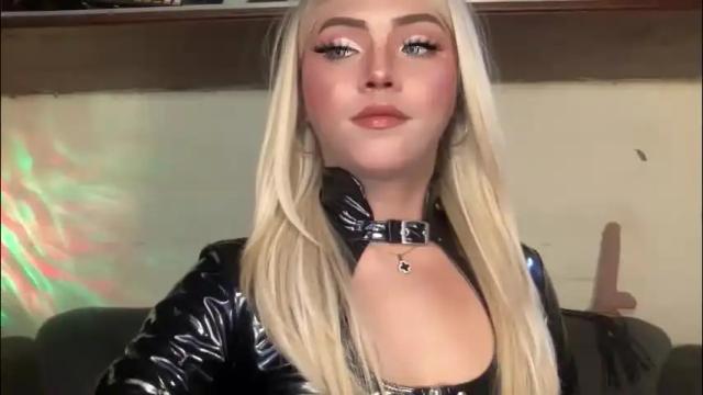 Image 6 of yvonne_guidotti Stream on Chaturbate on 5 days ago