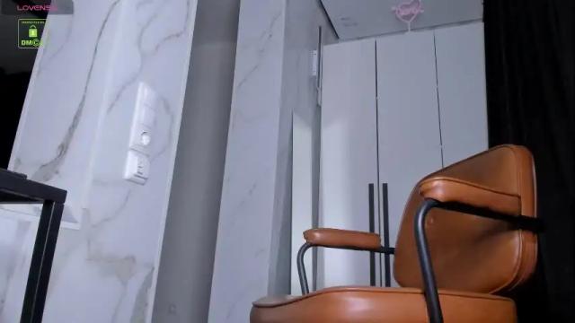 Image 12 of yvonne_miss Stream on Chaturbate on 1 month ago
