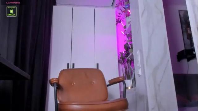 Image 7 of yvonne_miss Stream on Chaturbate on 1 month ago