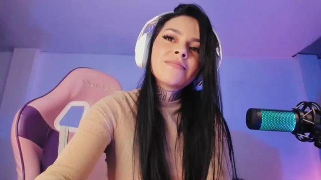Image 12 of z_e_t_h_a Stream on Chaturbate on 18 months ago
