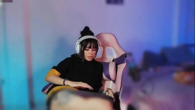Image 10 of z_e_t_h_a Stream on Chaturbate on 2 months ago