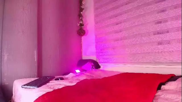 Image 10 of z_zoe_ Stream on Chaturbate on 1 month ago