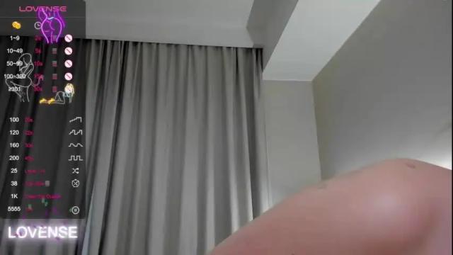 Image 10 of zaebalasya Stream on Chaturbate on 17 months ago