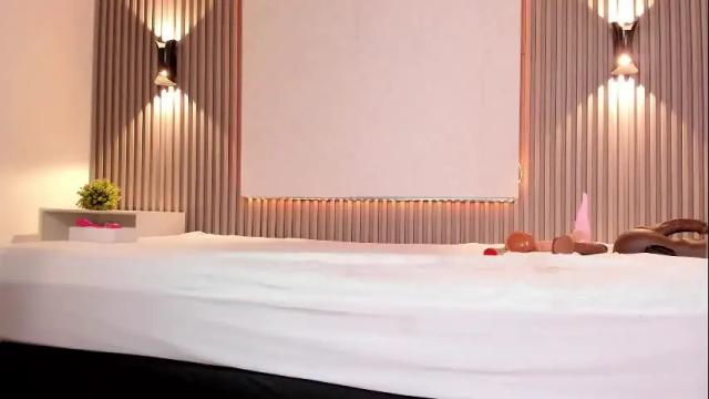 Image 10 of zafiiraa Stream on Chaturbate on 1 month ago