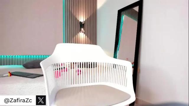 Image 2 of zafiiraa Stream on Chaturbate on 29 days ago