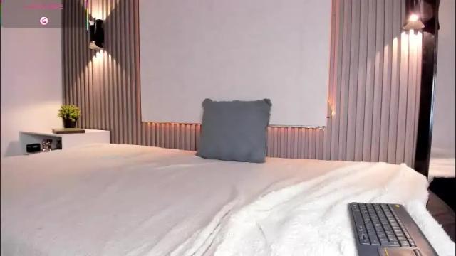 Image 12 of zafiiraa Stream on Chaturbate on 1 month ago