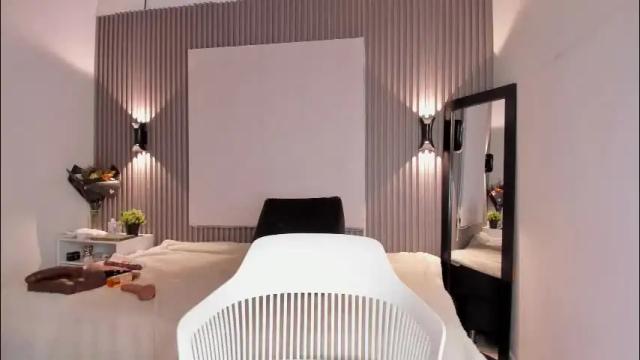 Image 8 of zafiiraa Stream on Chaturbate on 21 days ago