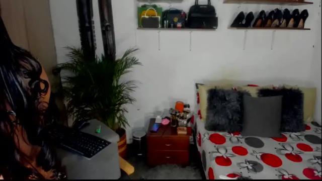 Image 7 of zafiro____hot Stream on Chaturbate on 17 months ago