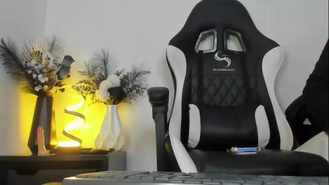 Thumbnail 2, zafiro_winslow's Stream at Chaturbate, 1 month ago