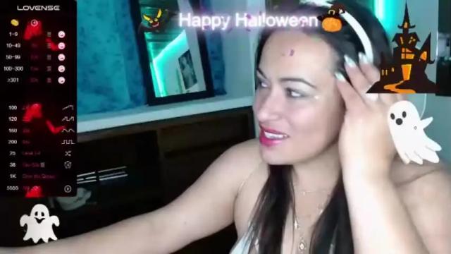 Thumbnail 1, zafiro_wolf's Stream at Chaturbate, 21 months ago