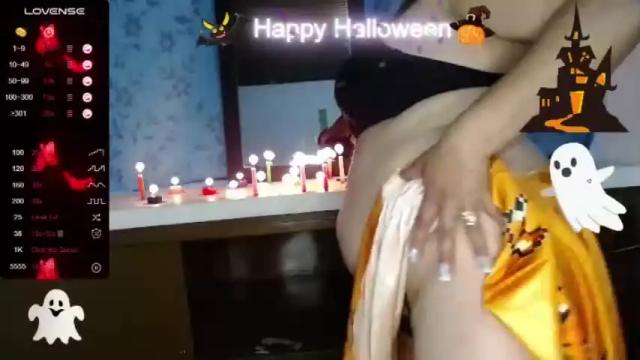 Image 4 of zafiro_wolf Stream on Chaturbate on 21 months ago