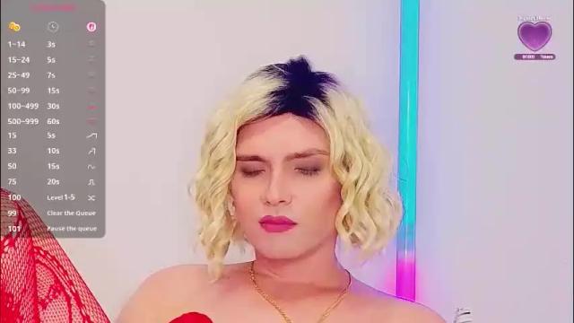 Image 2 of zagadka33333 Stream on Chaturbate on 2 months ago