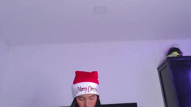 Image 2 of zaidafiore1 Stream on Chaturbate on 17 months ago