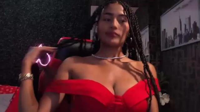 Image 4 of zaidafiore1 Stream on Chaturbate on 13 months ago
