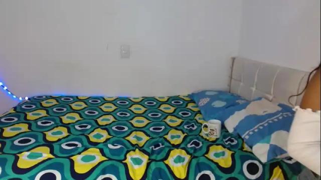 Image 7 of zaira_glow Stream on Chaturbate on 1 month ago