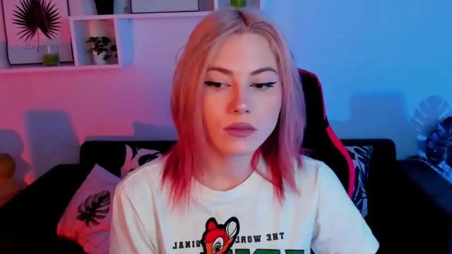 Image 7 of zairasmith Stream on Chaturbate on 16 months ago
