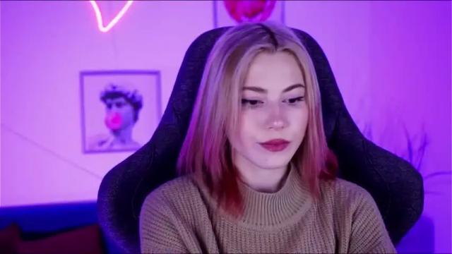 Image 12 of zairasmith Stream on Chaturbate on 16 months ago