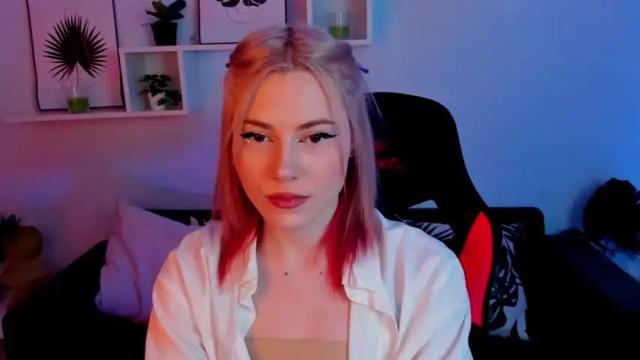 Image 11 of zairasmith Stream on Chaturbate on 16 months ago