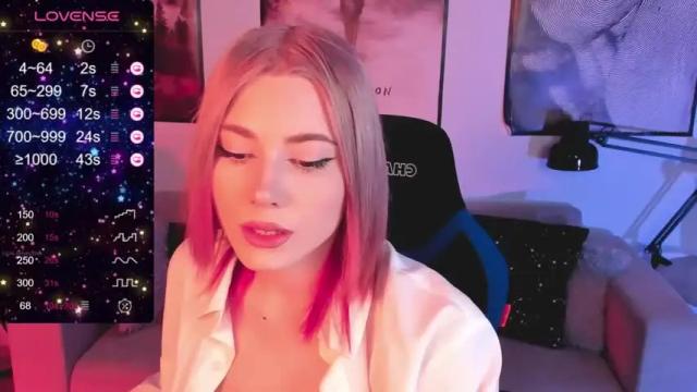 Image 2 of zairasmith Stream on Chaturbate on 15 months ago