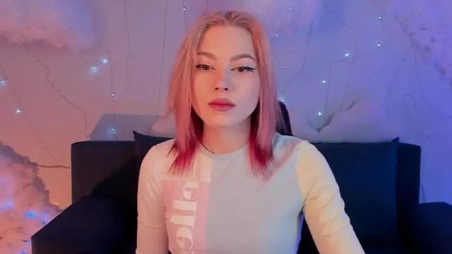 Image 12 of zairasmith Stream on Chaturbate on 15 months ago