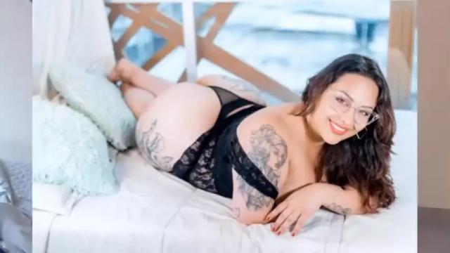 Image 10 of zamara_petrova Stream on Chaturbate on 26 months ago