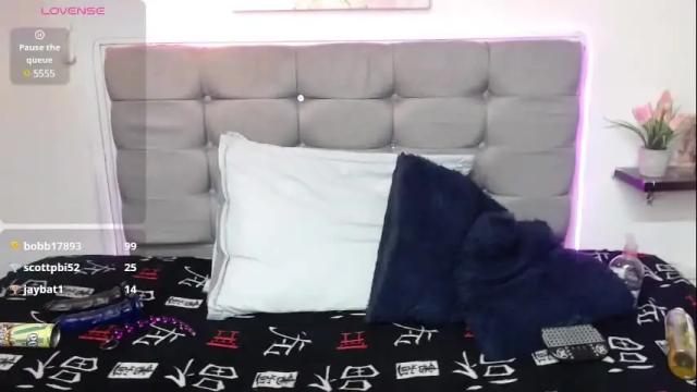 Image 4 of zamy_xx Stream on Chaturbate on 23 days ago