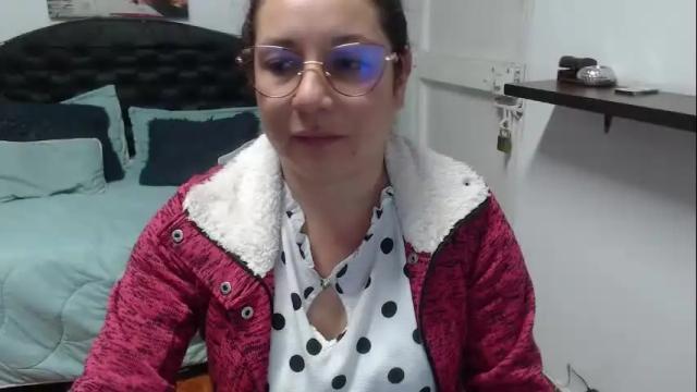 Image 3 of zamy_xx Stream on Chaturbate on 5 days ago