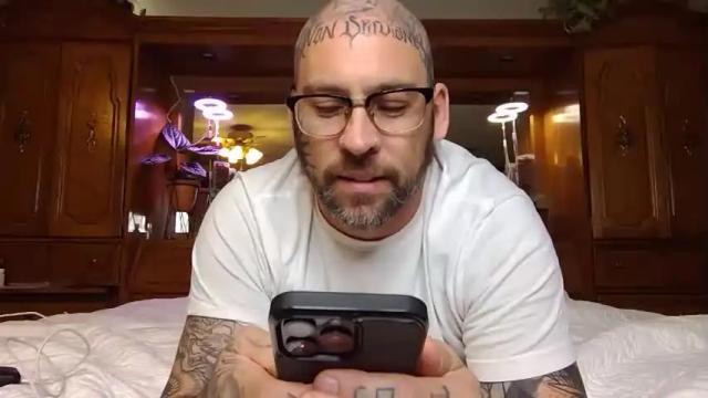 Image 6 of zanehammer Stream on Chaturbate on 17 months ago