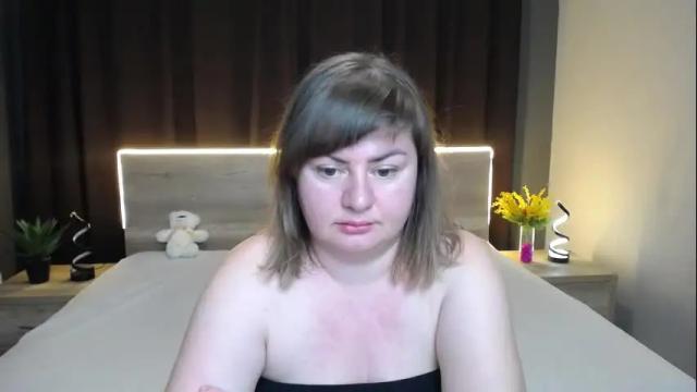 Image 2 of zannadreil Stream on Chaturbate on 1 month ago