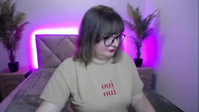 Image 4 of zannadreil Stream on Chaturbate on 1 month ago