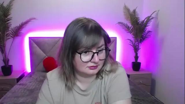 Image 3 of zannadreil Stream on Chaturbate on 29 days ago
