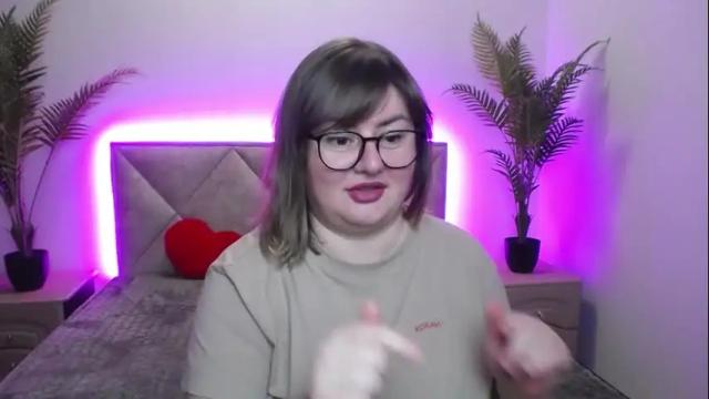 Image 4 of zannadreil Stream on Chaturbate on 29 days ago