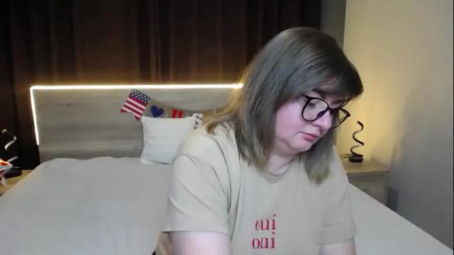 Image 11 of zannadreil Stream on Chaturbate on 18 days ago