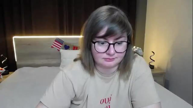 Image 12 of zannadreil Stream on Chaturbate on 18 days ago
