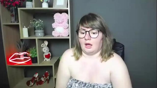 Image 2 of zannadreil Stream on Chaturbate on 16 days ago