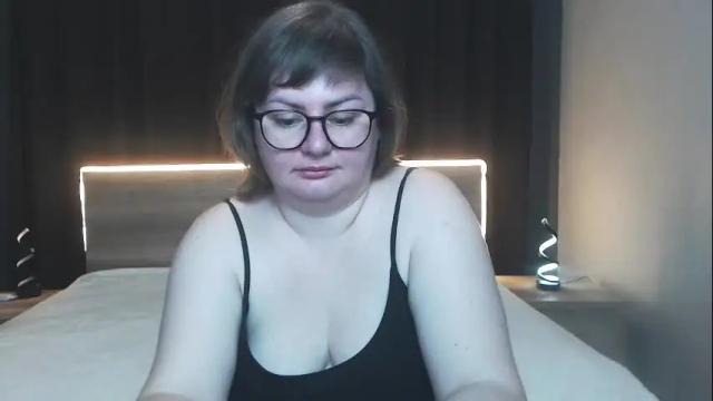 Image 10 of zannadreil Stream on Chaturbate on 6 days ago