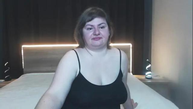 Image 3 of zannadreil Stream on Chaturbate on 6 days ago