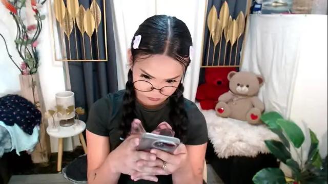 Image 12 of zaphiragoddess Stream on Chaturbate on 12 days ago