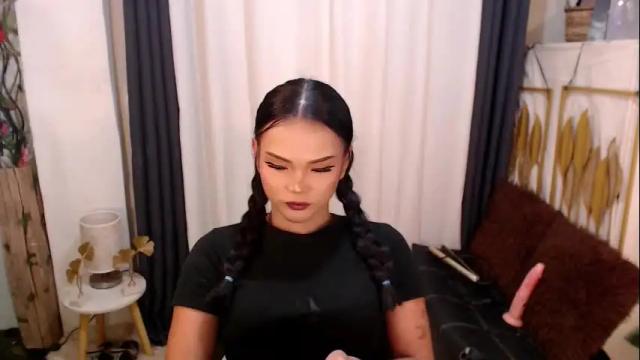 Image 12 of zaphiragoddess Stream on Chaturbate on 1 month ago