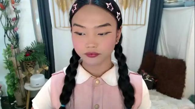 Image 3 of zaphiragoddess Stream on Chaturbate on 1 month ago