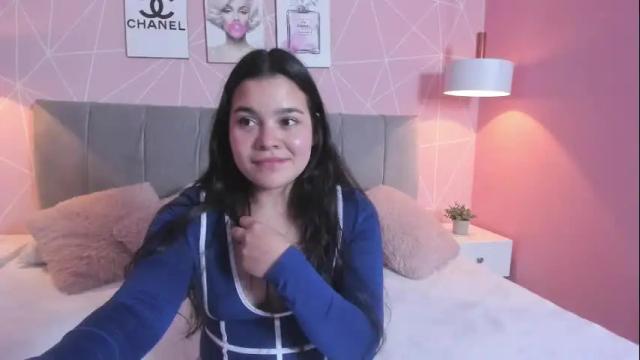 Image 2 of zara__sweet Stream on Chaturbate on 27 days ago
