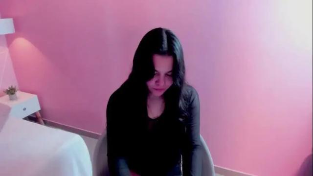 Image 4 of zara__sweet Stream on Chaturbate on 4 days ago