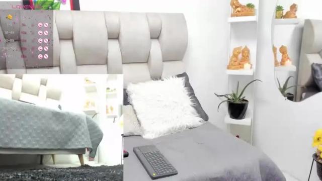 Image 4 of zara_jhonson Stream on Chaturbate on 18 months ago