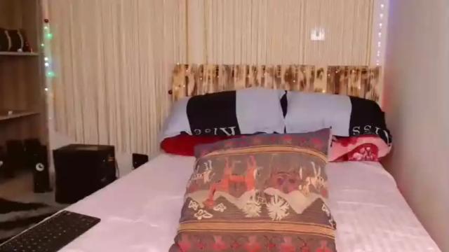 Image 8 of zara_lae Stream on Chaturbate on 16 months ago