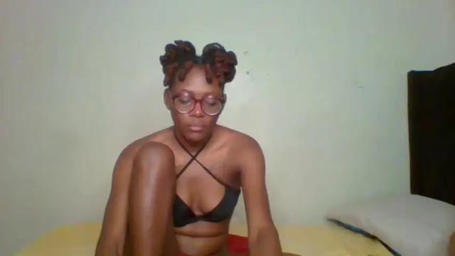 Image 8 of zara_lia Stream on Chaturbate on 17 months ago