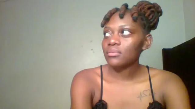 Image 10 of zara_lia Stream on Chaturbate on 17 months ago