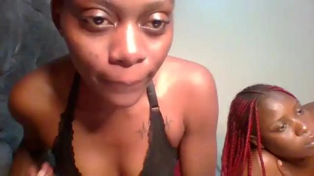 Image 11 of zara_lia Stream on Chaturbate on 17 months ago