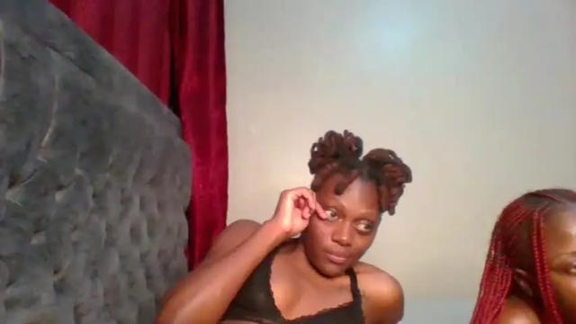 Image 12 of zara_lia Stream on Chaturbate on 17 months ago